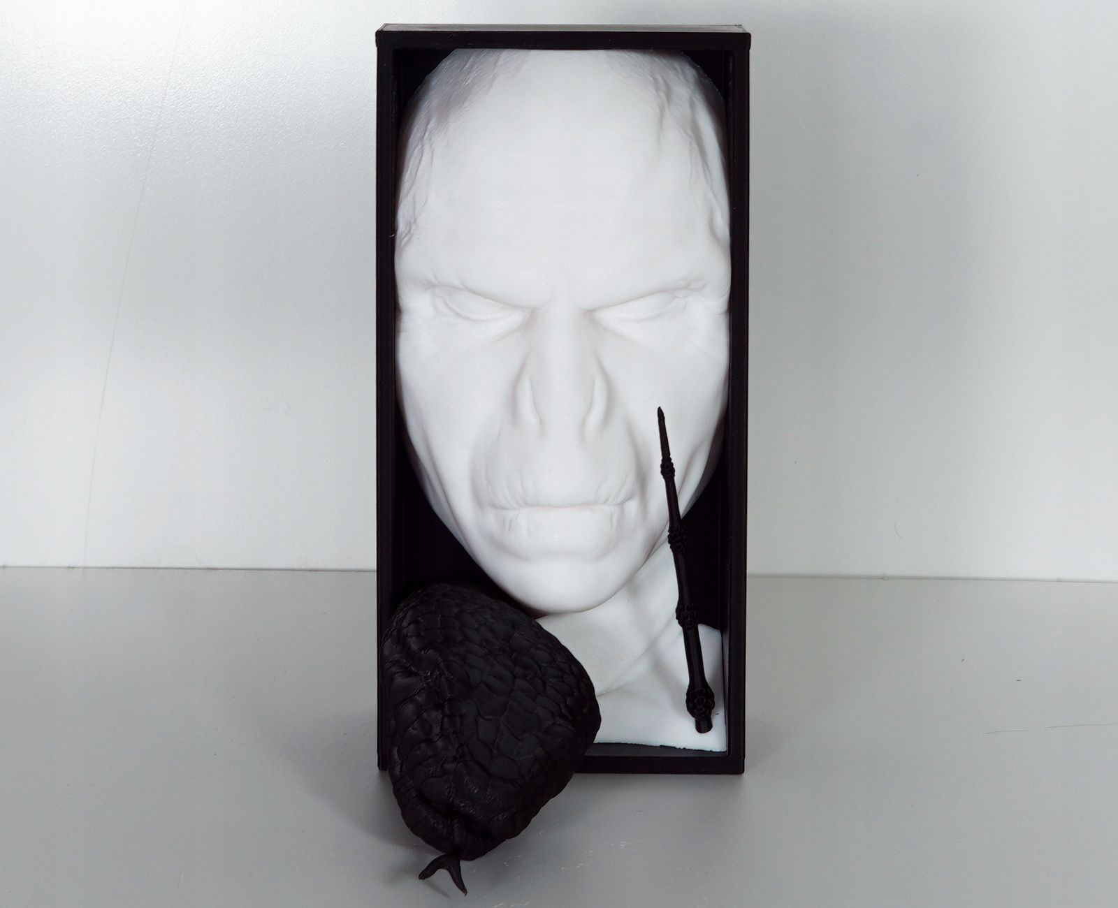  Arthas book nook (warcraft, lich king) - grāmatu galds - qyz