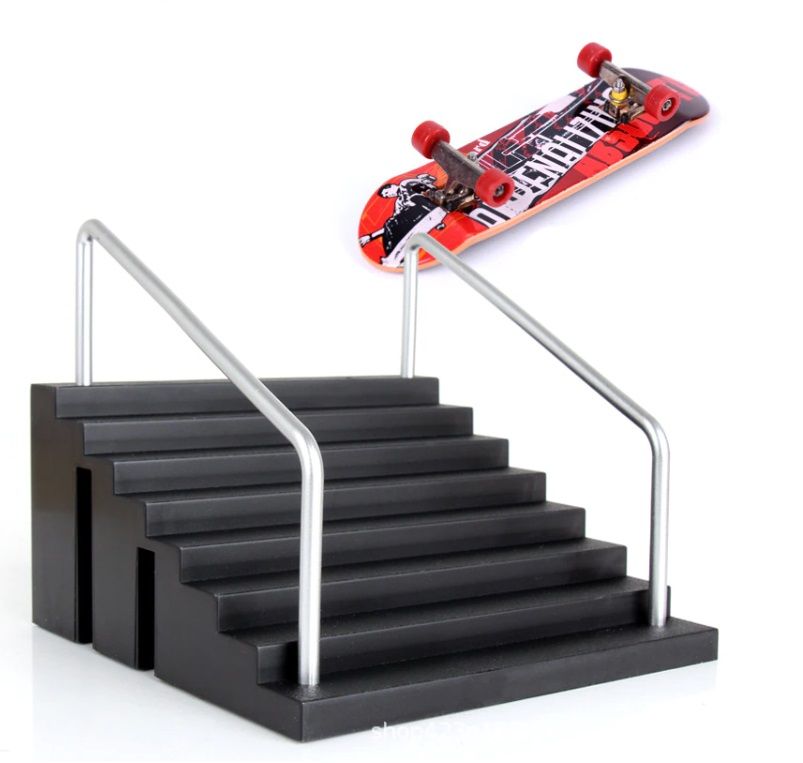  Komplektas fingerboard rampa riedlenčių parkas + riedlentė fb-05-c