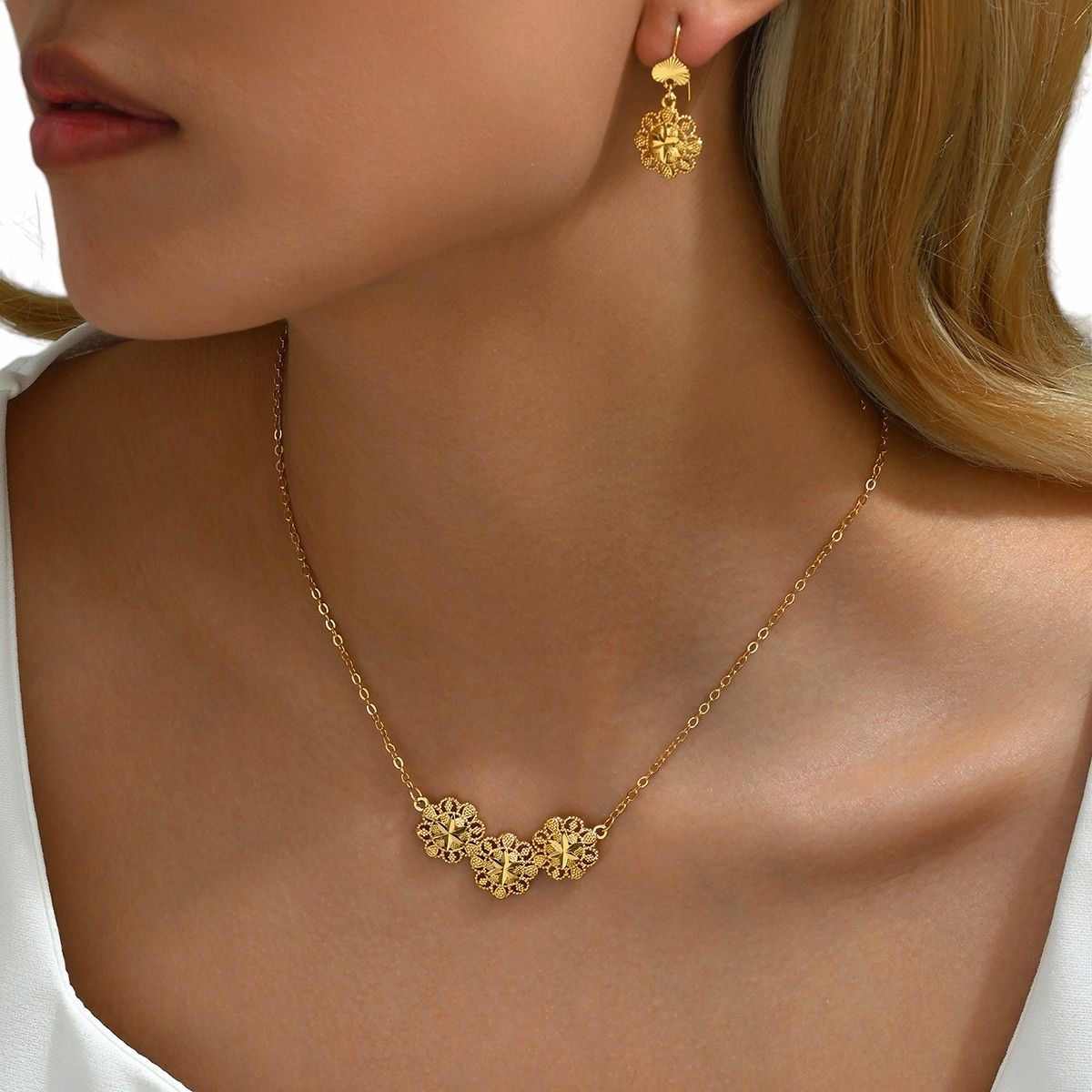  Garnitur ohrringe goldkette diamanten blumen blumen perlen perlen hochzeit
