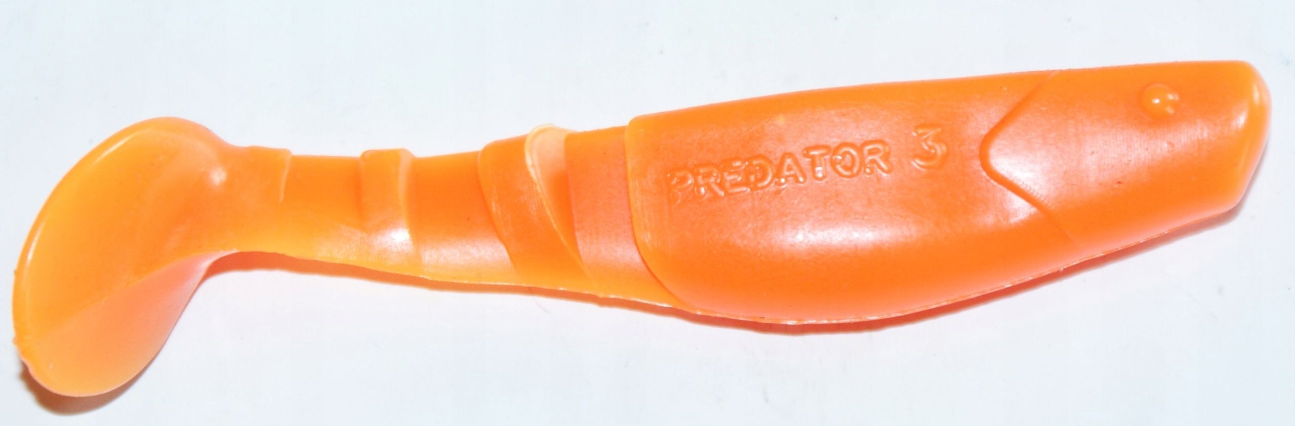  Manns predator 3,5cm geltonas su juodu grzbietem