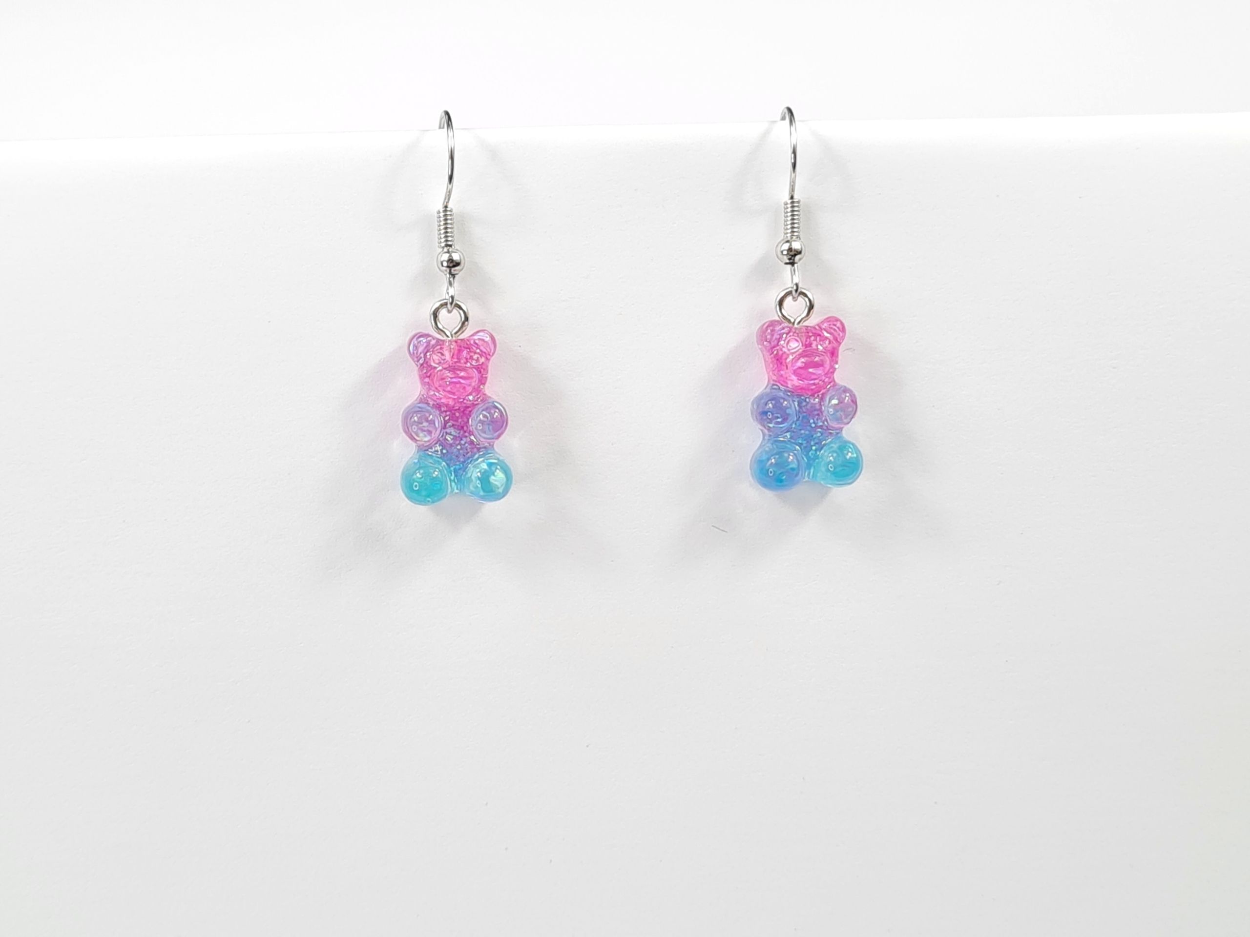  Ohrringe mis gumisie gumis gummibärchen rosa-blaue farben verdunkelt 07