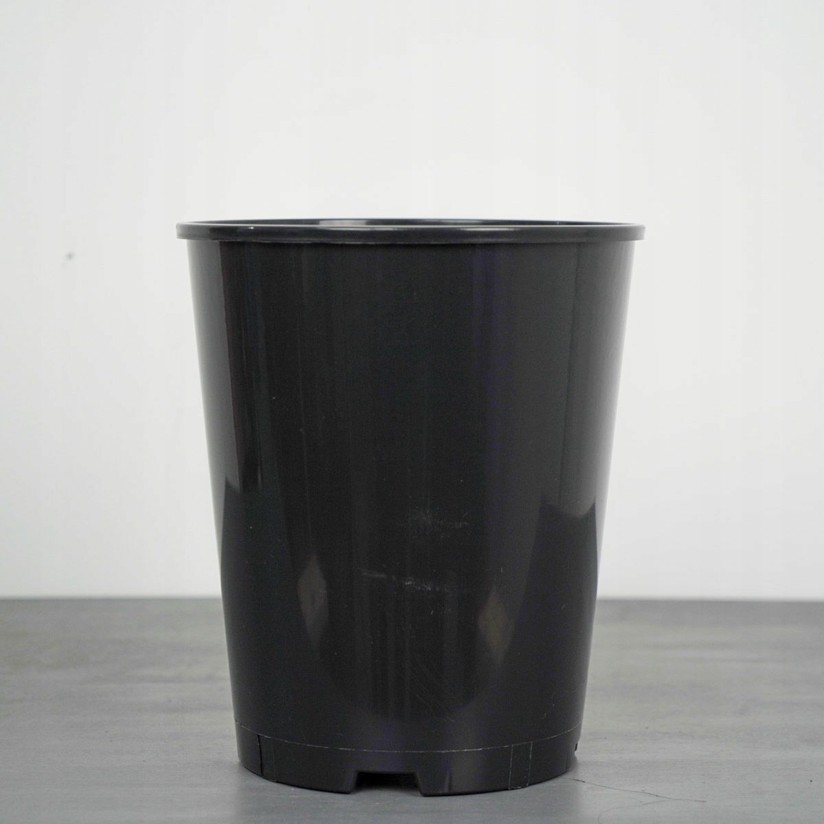  Plastmasas pods pārstādīšanai 9 ražošanu