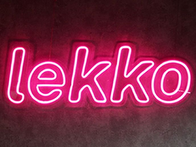  Nbzjanekkk neon led uz sienas ar barošanas avotu janekkk 49x13cm poļu ražojums