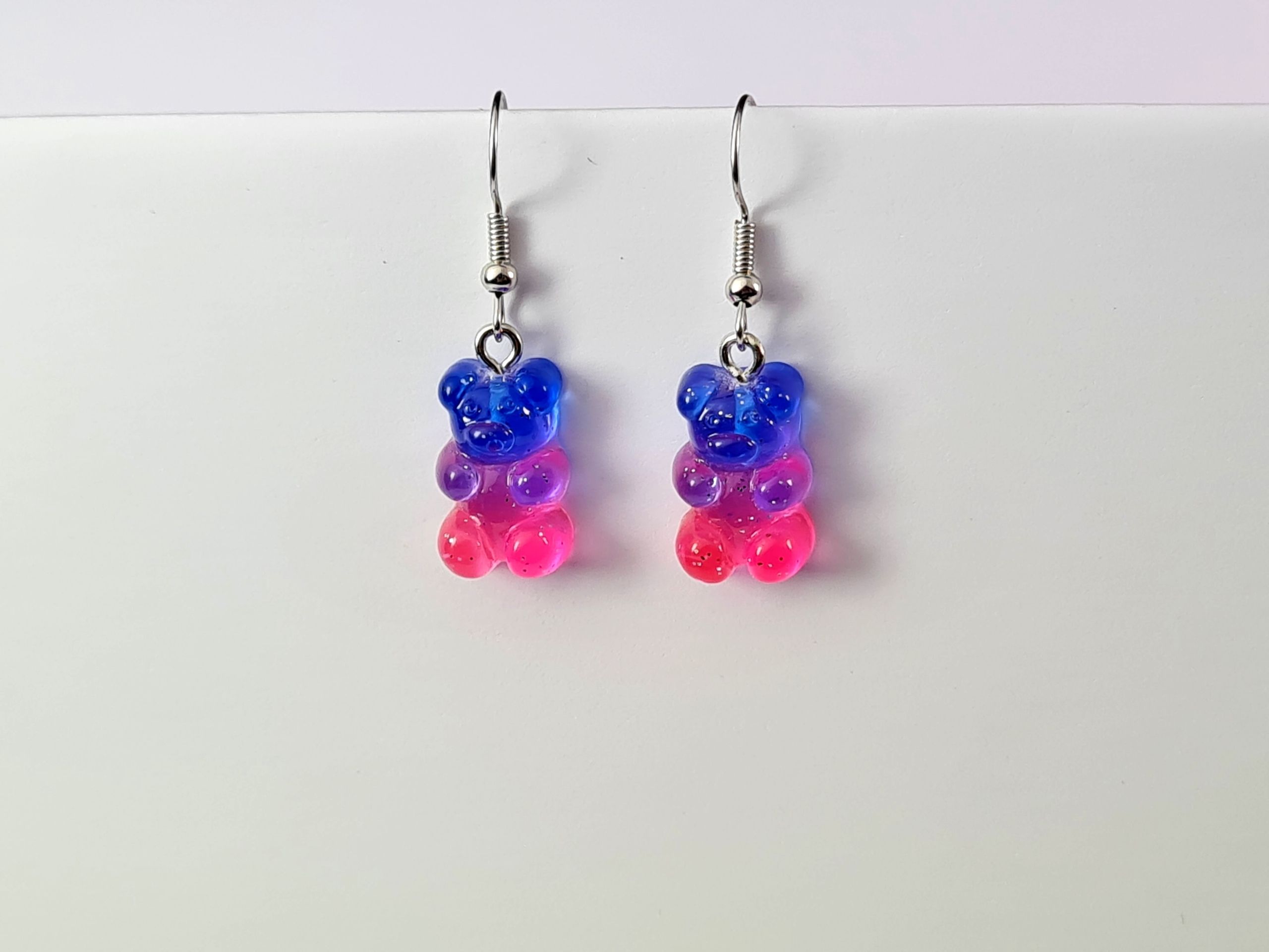  Ohrringe mis gumisie gumis gummibärchen rosa-blaue farben verdunkelt 07