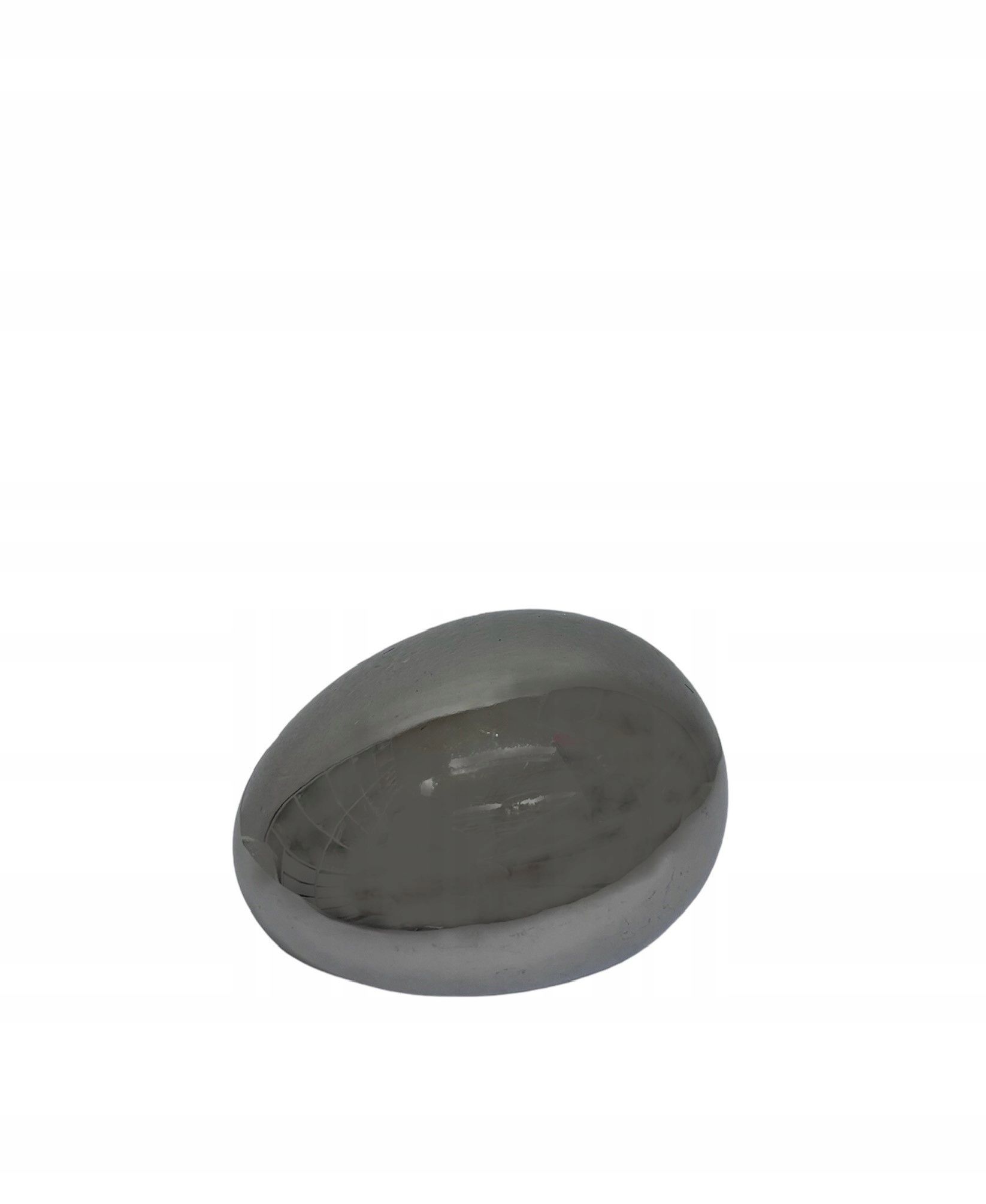  Figurine silver egg