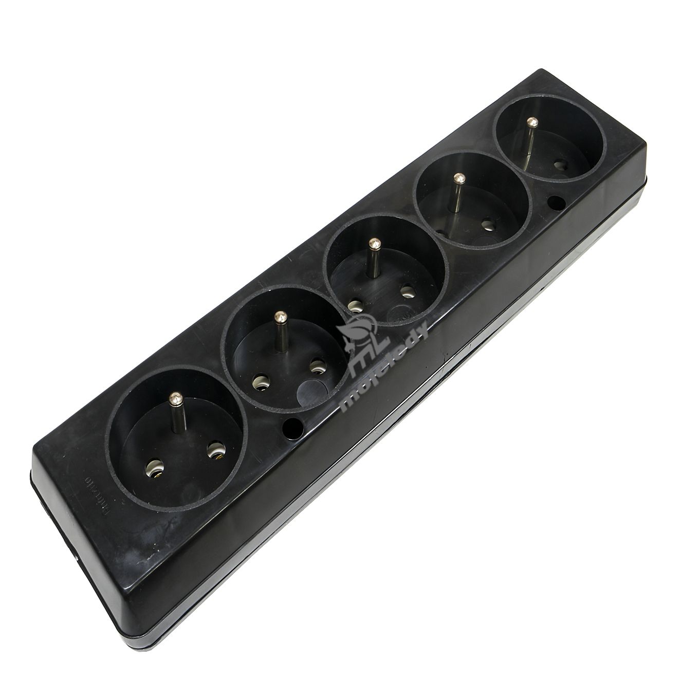  Taisns spraudnis 16a z/u uni-schuko melna krāsa wt-40