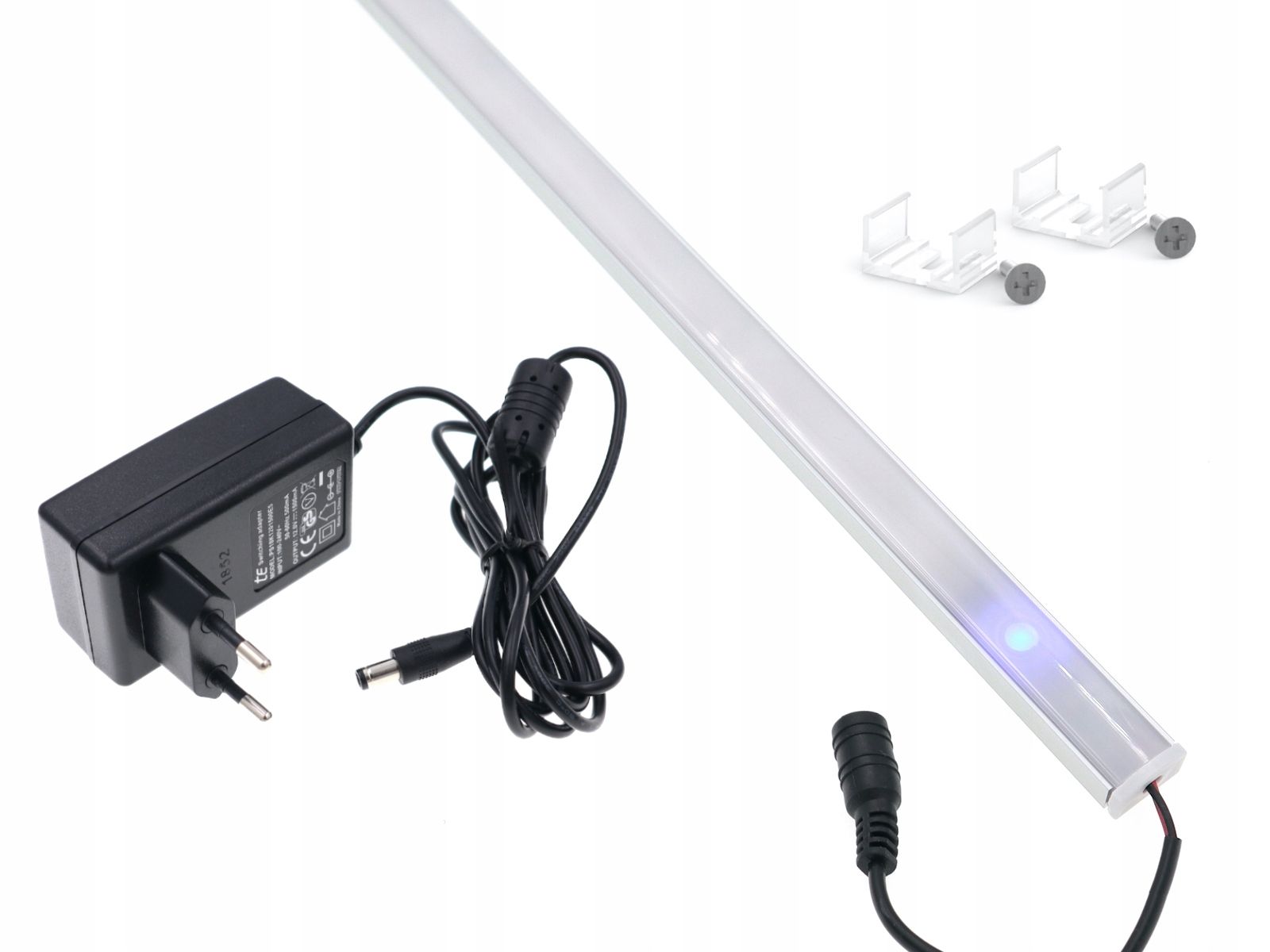  Spintelės rinkinys profilis + led juosta šaltas | 1m
