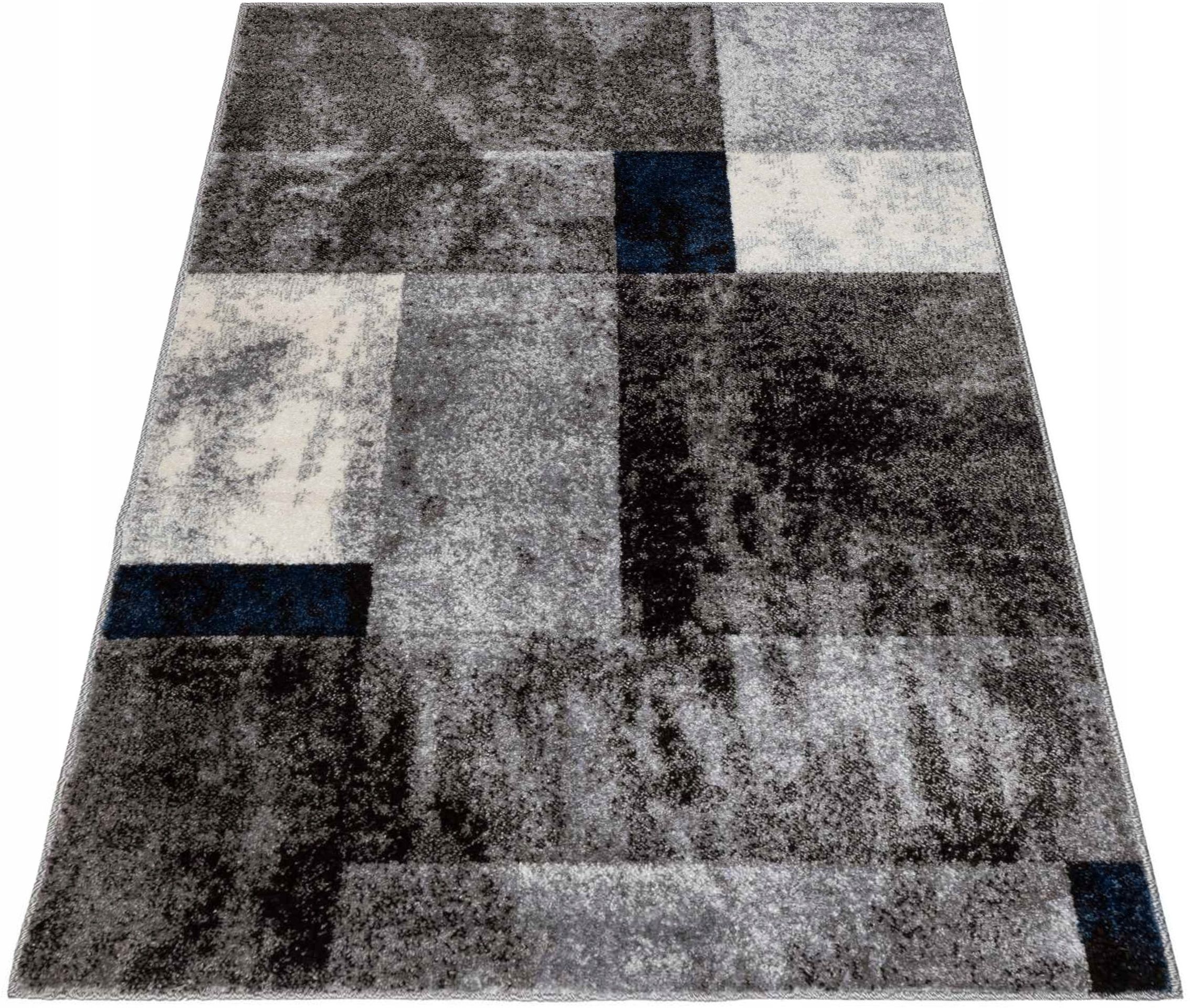  Koberec cube 3d 160x220 w štvorce geometrické sivý červený szary hustý