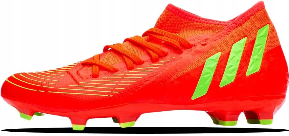  Adidas dygliai futbolas predator accuracy. 3 fg dydis 44