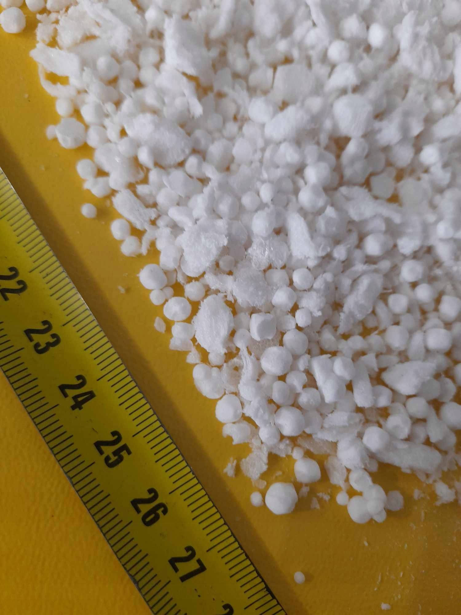  Polystyrenové granule 200 l