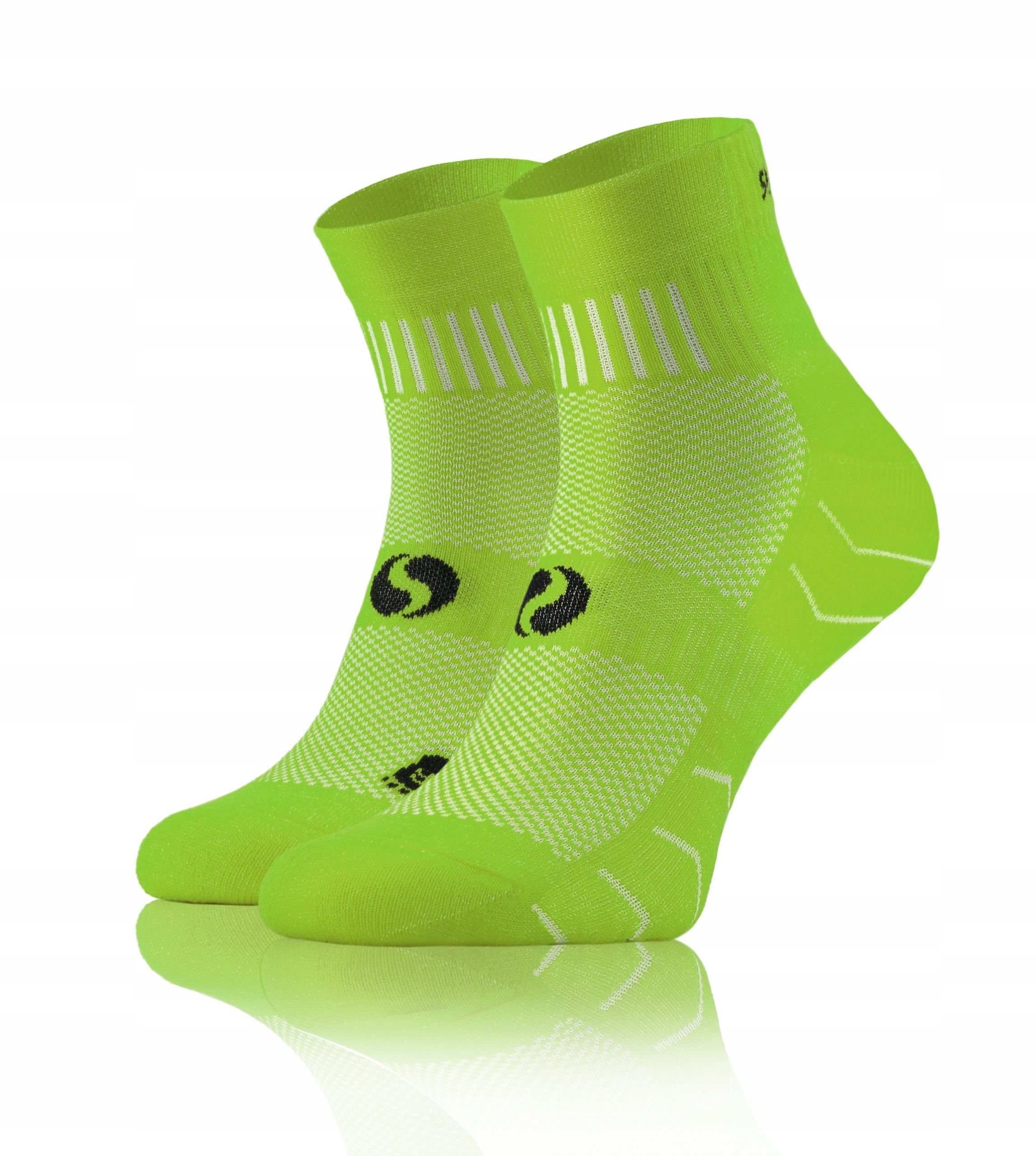  Breathable sports socks for running