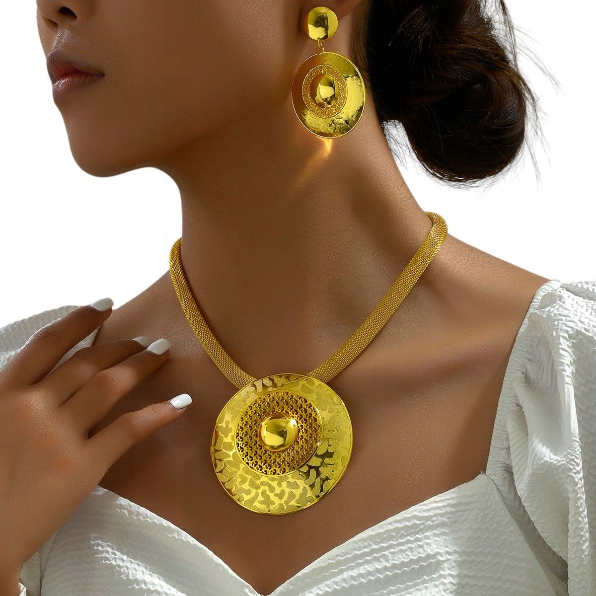  Garnitur ohrringe goldkette diamanten blumen blumen perlen perlen hochzeit