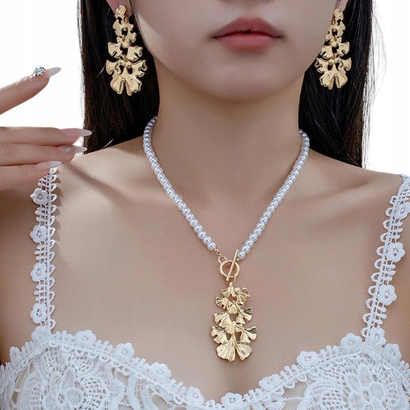  Garnitur ohrringe goldkette diamanten blumen blumen perlen perlen hochzeit