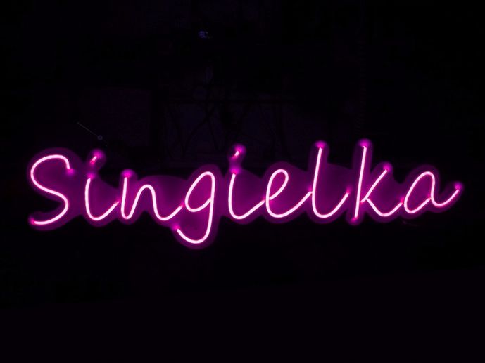  Nbzjanekkk neon led uz sienas ar barošanas avotu janekkk 49x13cm poļu ražojums