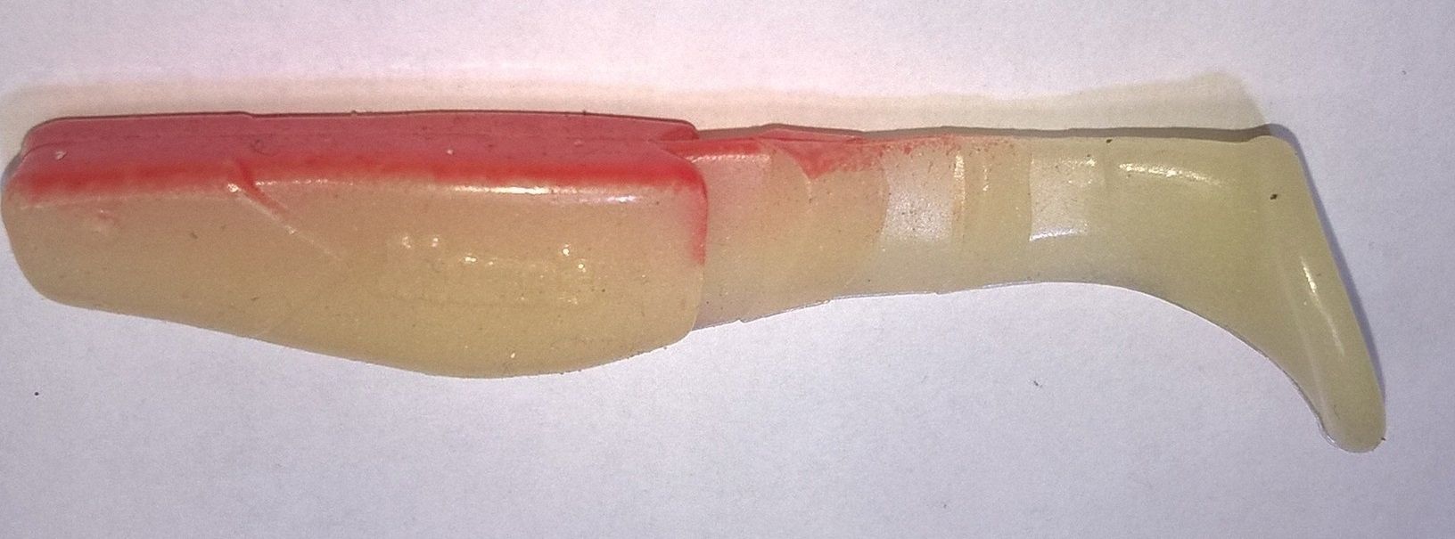  Manns predator 3,5cm geltonas su juodu grzbietem