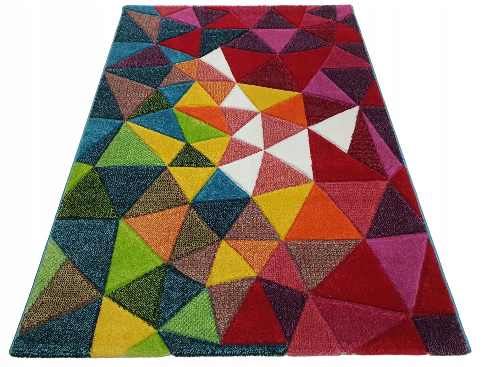  Koberec cube 3d 160x220 w štvorce geometrické sivý červený szary hustý