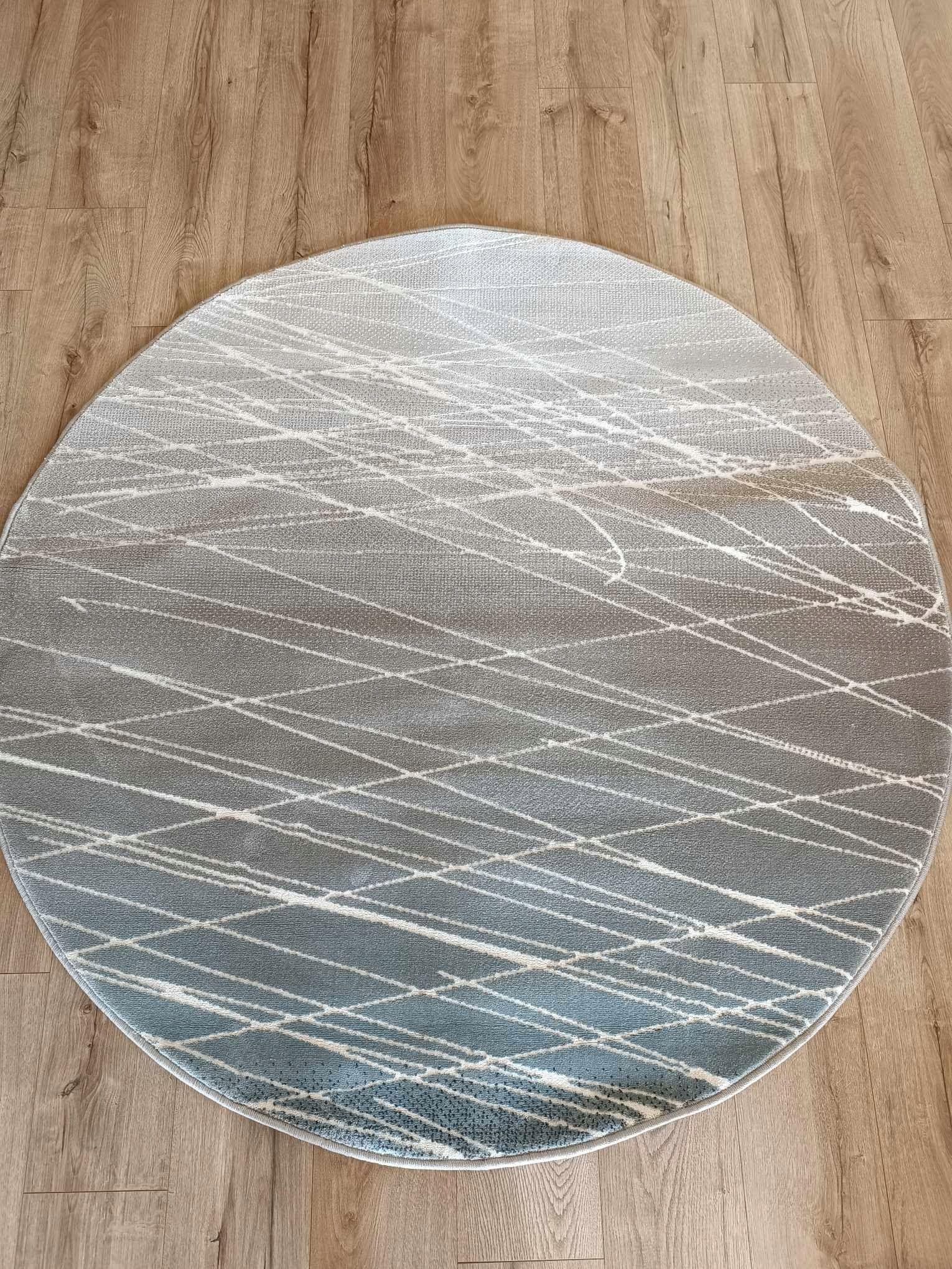  Round carpet for the living room 140cm , soft italian ,green creamy pattern mandala