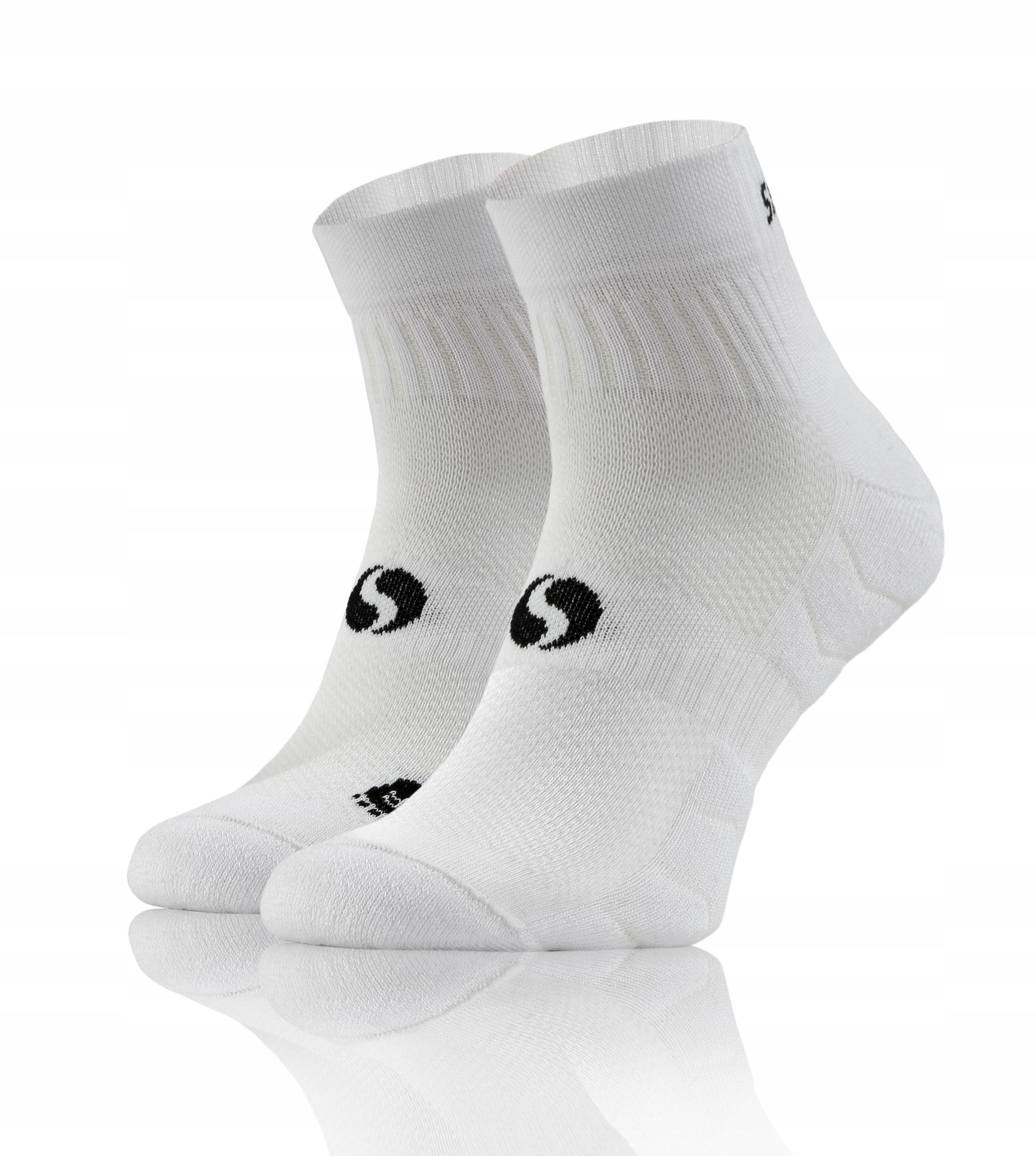  Breathable sports socks for running