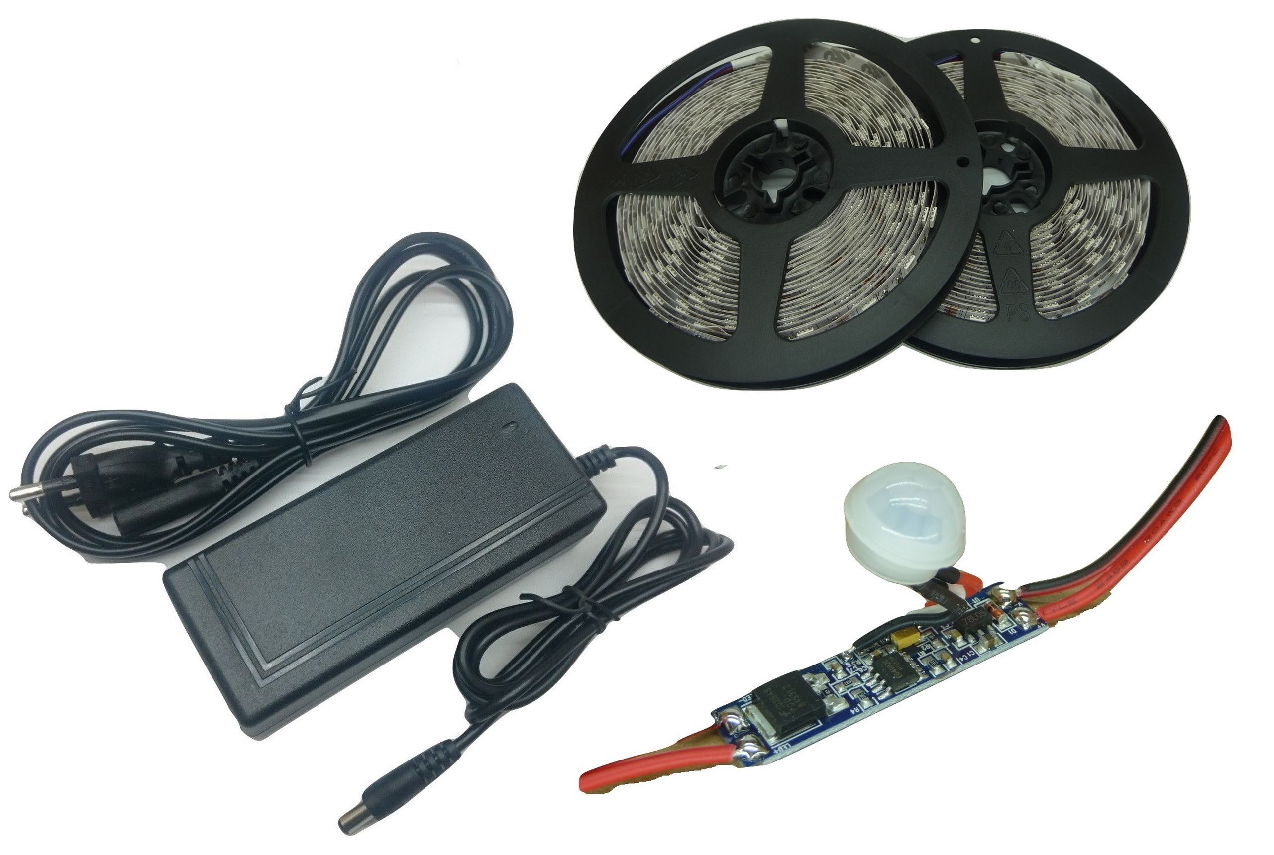  Komplekt lint 300 led soe või külm + toiteallikas