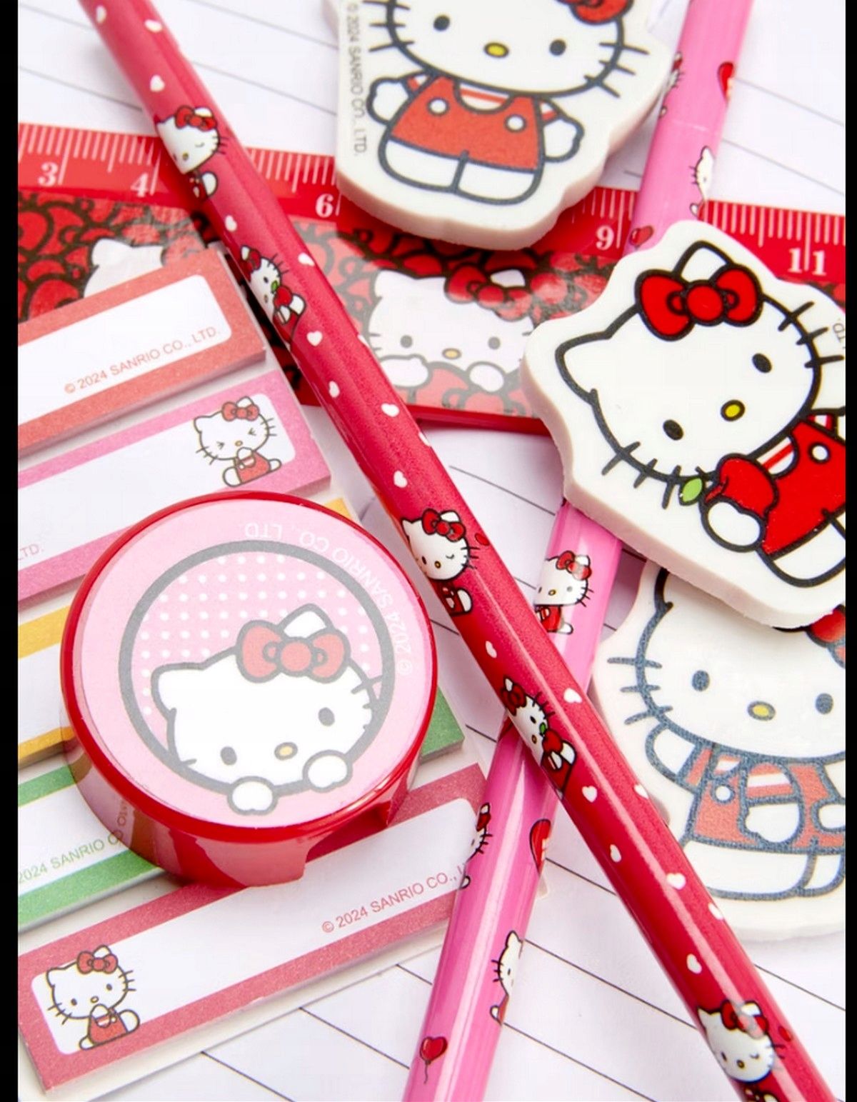  Hello kitty penál se zipem licence sanrio 3+