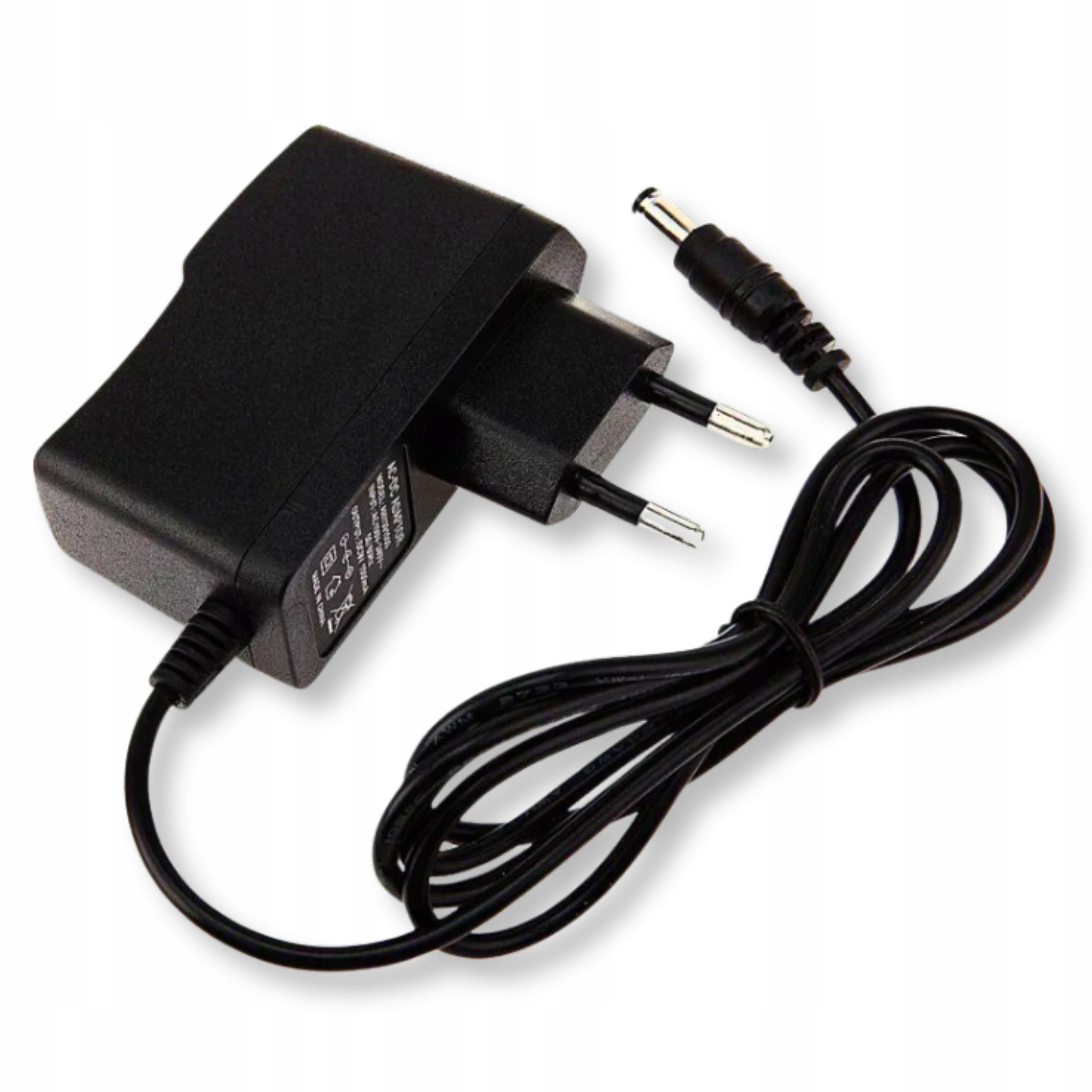  Maitinimo šaltinis 9v 2a 18w impulsinis stabilizuotas kištukas dc 2.1/5.5mm + kabelis 90 cm